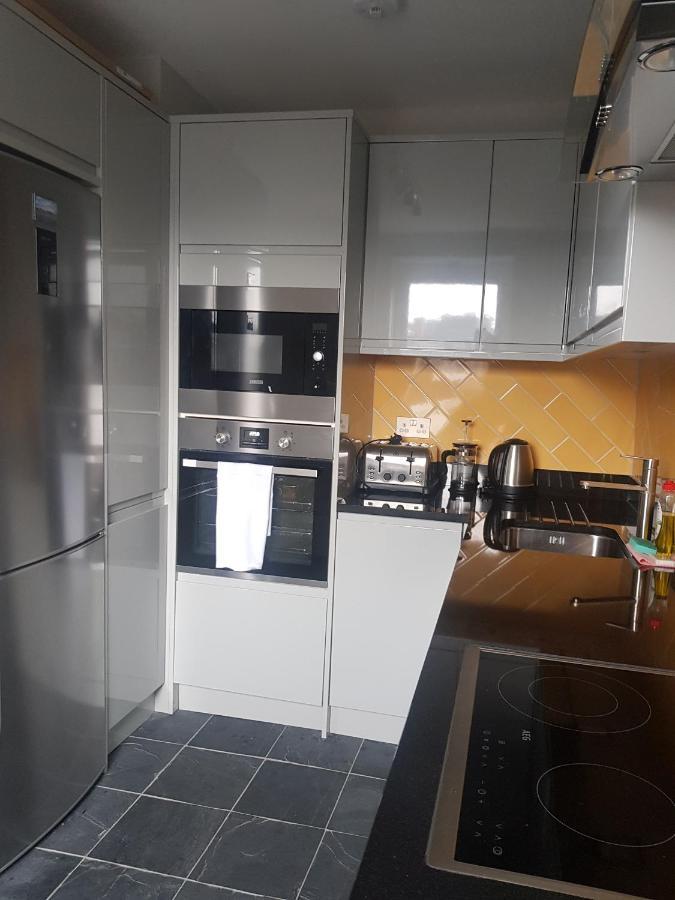 Beautiful 3-Bedroom Flat With Stunning Views 伦敦 外观 照片
