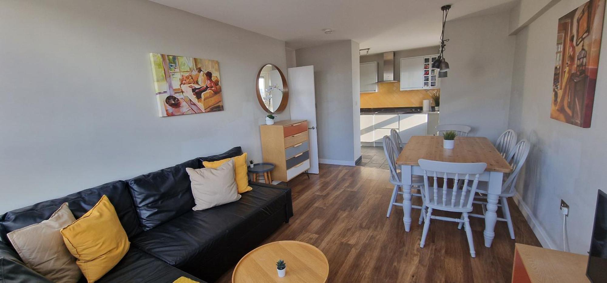 Beautiful 3-Bedroom Flat With Stunning Views 伦敦 外观 照片